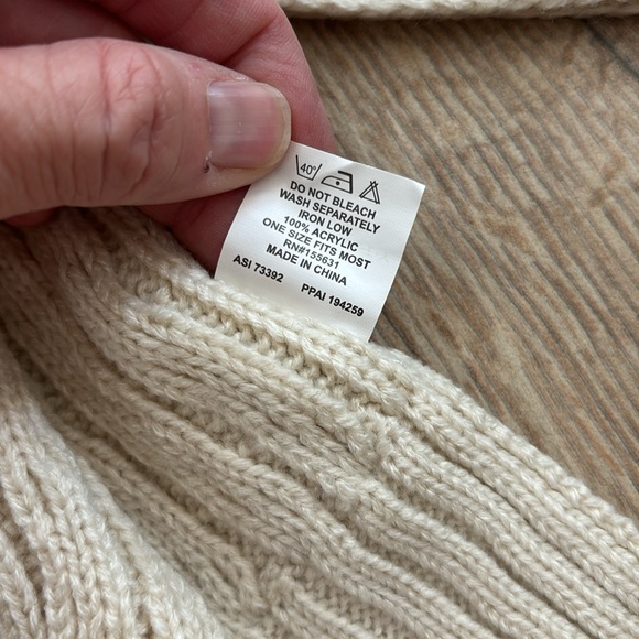 RISE Vail Ski Club Scarf Cable Knit Cream - Picture 5 of 8